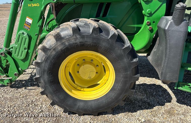 image for item EQ1127 2013 John Deere 6125M MFWD tractor