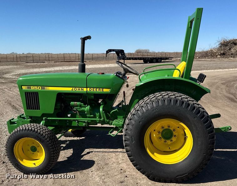 image for item EQ1130 John Deere 950 MFWD tractor