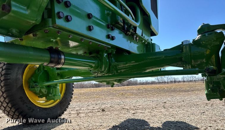 image for item EQ1130 John Deere 950 MFWD tractor