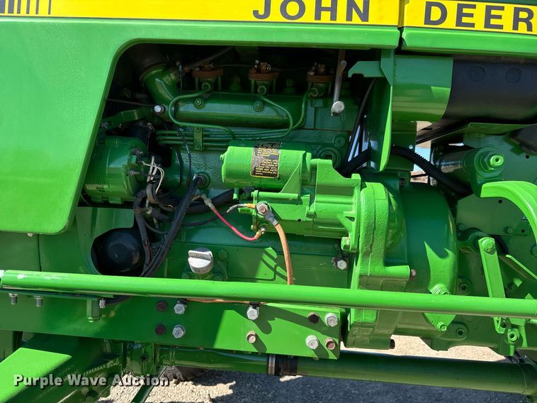 image for item EQ1130 John Deere 950 MFWD tractor
