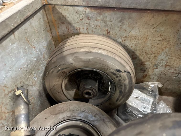 image for item EQ1154 (10) tires and wheels