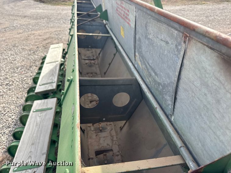 image for item EQ1212 John Deere grain drill