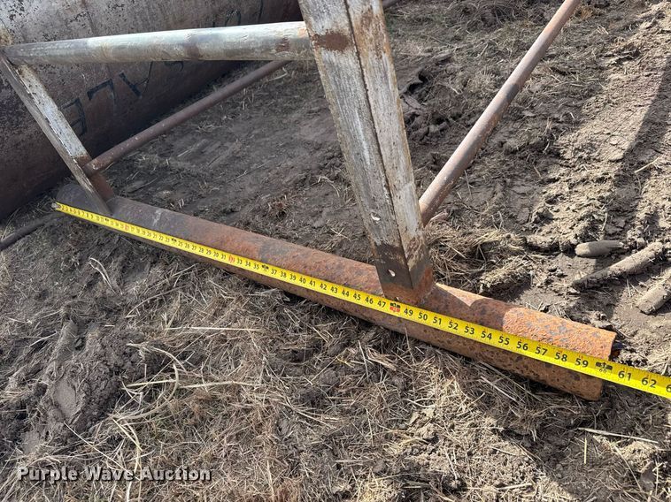 image for item EQ1217 Tanks