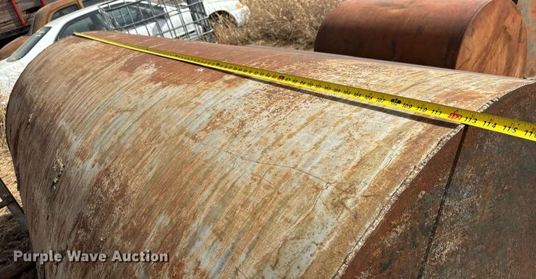 image for item EQ1217 Tanks