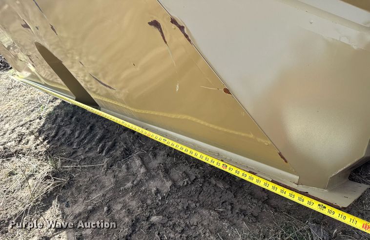 image for item EQ1217 Tanks