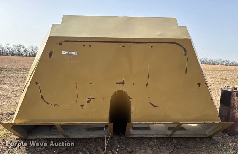 image for item EQ1217 Tanks