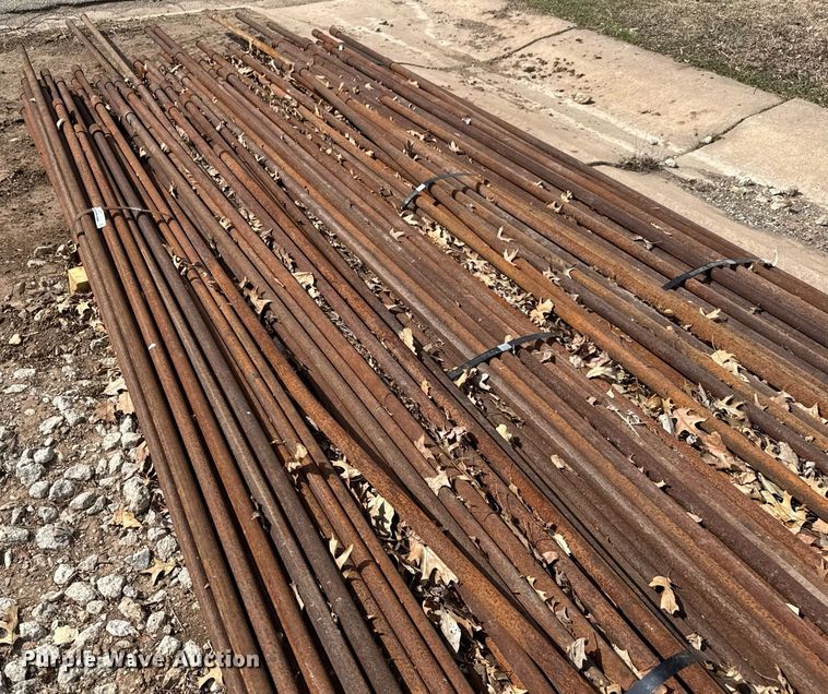 image for item EQ1227 Approximately 135 joints of pipe