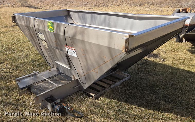 image for item EQ6689 Highway Equipment Company  Multaplier spreader