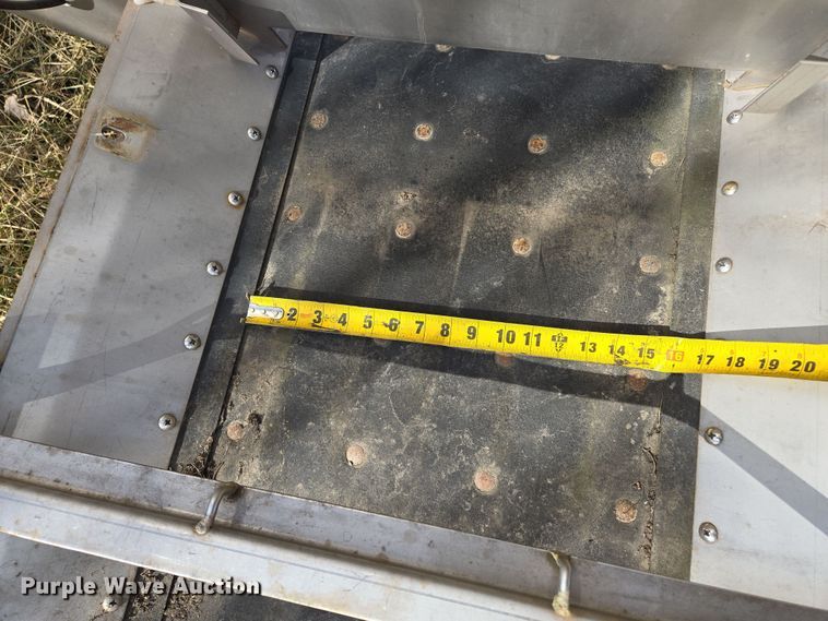 image for item EQ6689 Highway Equipment Company  Multaplier spreader