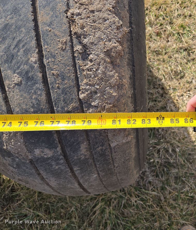 image for item EQ6691 Running gear