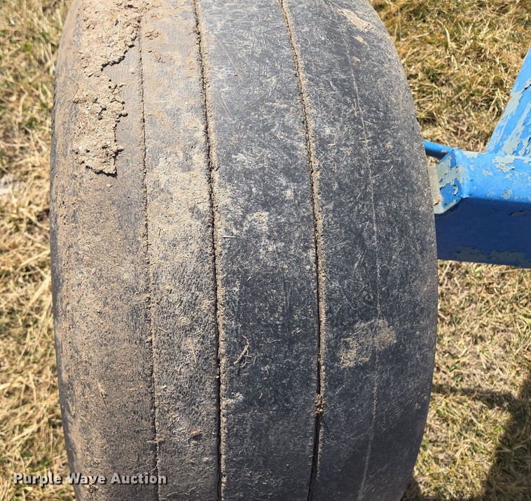 image for item EQ6691 Running gear