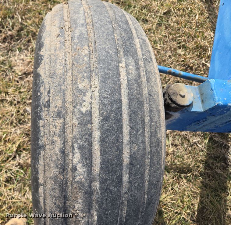 image for item EQ6692 Running gear