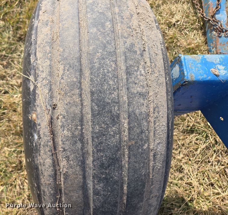 image for item EQ6692 Running gear