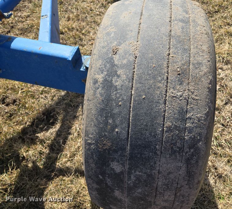 image for item EQ6693 Running gear