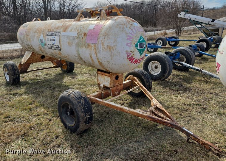 image for item EQ6695 NH3 tank trailer