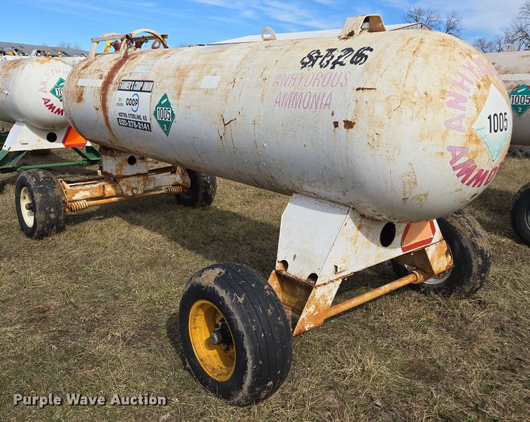 image for item EQ6695 NH3 tank trailer