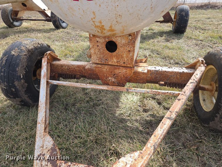 image for item EQ6695 NH3 tank trailer