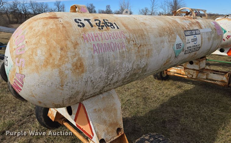 image for item EQ6695 NH3 tank trailer