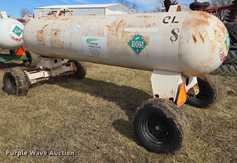 image for item EQ6696 NH3 tank trailer