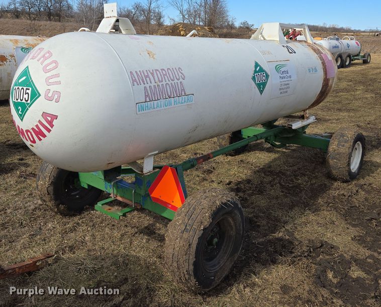image for item EQ6700 NH3 tank trailer 