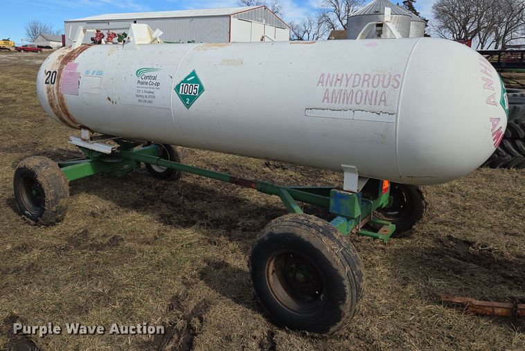 image for item EQ6700 NH3 tank trailer 