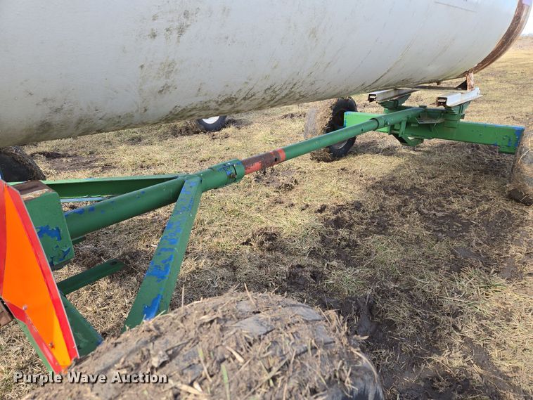 image for item EQ6700 NH3 tank trailer 