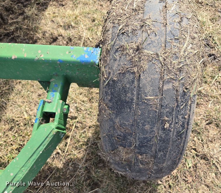 image for item EQ6700 NH3 tank trailer 