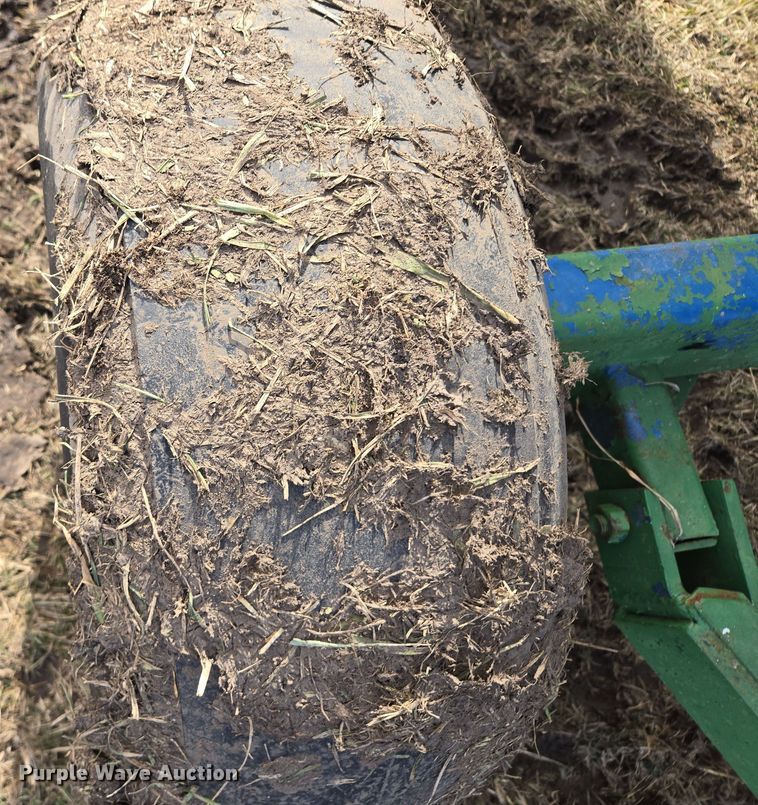 image for item EQ6700 NH3 tank trailer 