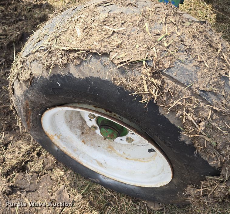 image for item EQ6700 NH3 tank trailer 