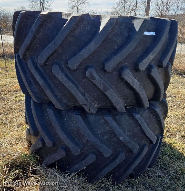 image for item EQ6704 (2) Trelleborg TM2000 900/60R32 tires