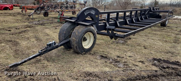 image for item EQ6707 Westendorf  Hay Man Bale Limo  hay bale trailer