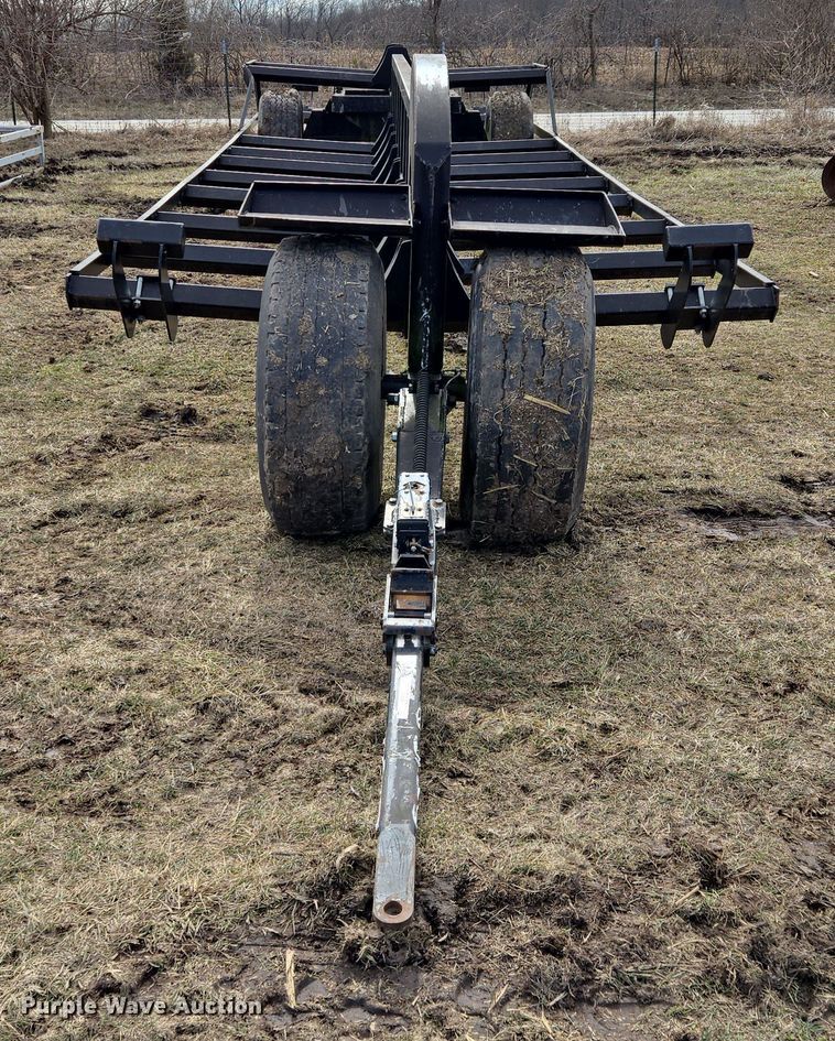 image for item EQ6707 Westendorf  Hay Man Bale Limo  hay bale trailer