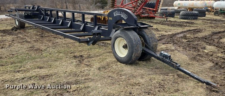 image for item EQ6707 Westendorf  Hay Man Bale Limo  hay bale trailer
