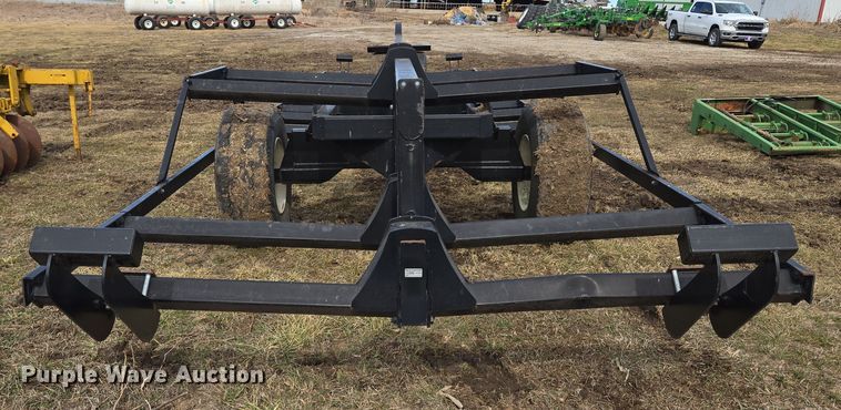 image for item EQ6707 Westendorf  Hay Man Bale Limo  hay bale trailer