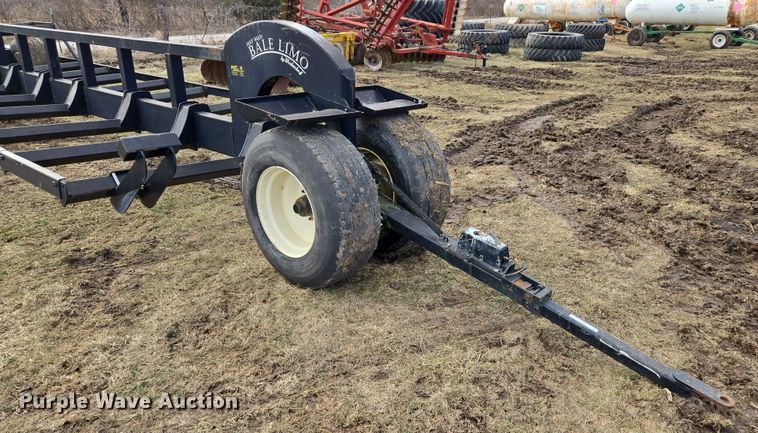 image for item EQ6707 Westendorf  Hay Man Bale Limo  hay bale trailer