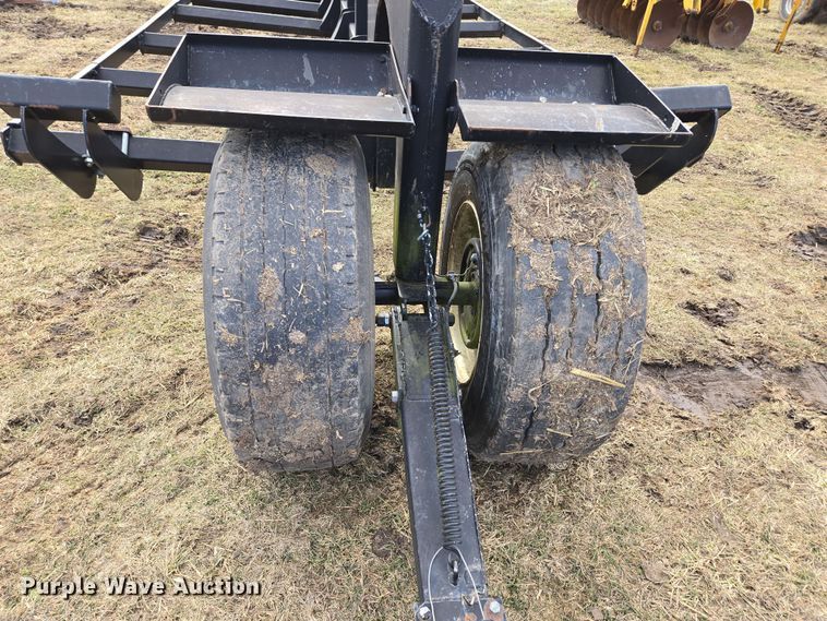 image for item EQ6707 Westendorf  Hay Man Bale Limo  hay bale trailer