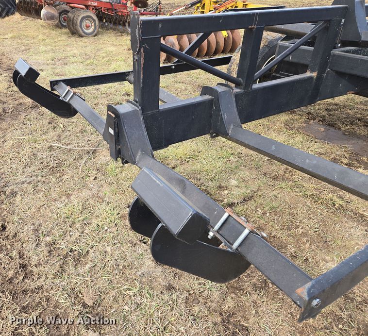 image for item EQ6707 Westendorf  Hay Man Bale Limo  hay bale trailer