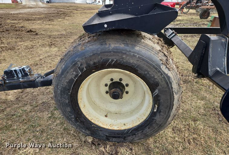 image for item EQ6707 Westendorf  Hay Man Bale Limo  hay bale trailer