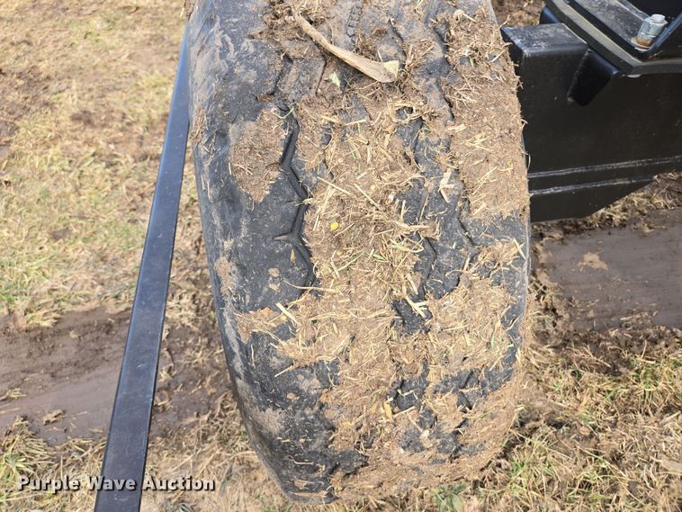 image for item EQ6707 Westendorf  Hay Man Bale Limo  hay bale trailer