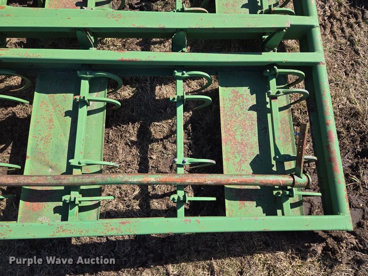 image for item EQ6708 Skid steer bale accumulator grapple