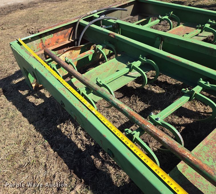 image for item EQ6708 Skid steer bale accumulator grapple