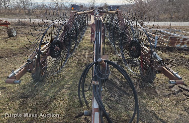 image for item EQ6710 M&W DF-12 hay rake