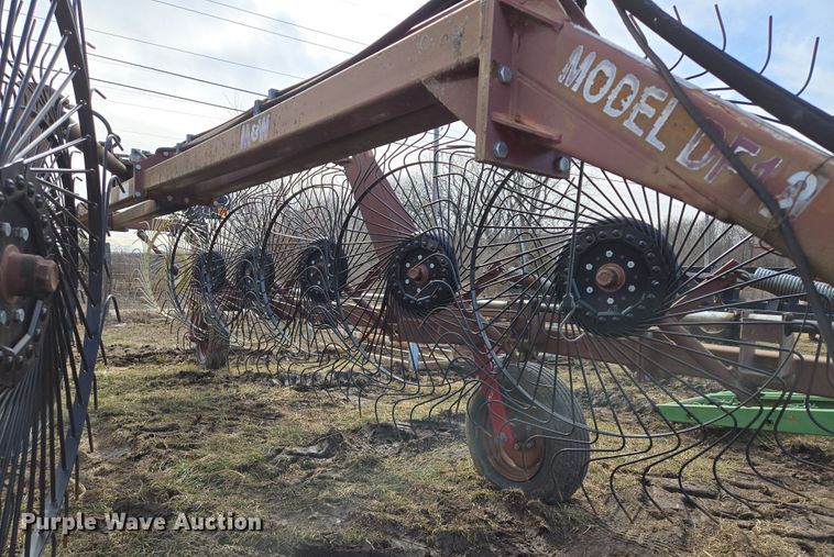 image for item EQ6710 M&W DF-12 hay rake