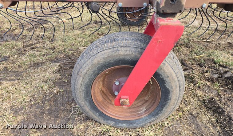 image for item EQ6710 M&W DF-12 hay rake