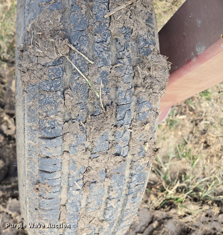 image for item EQ6710 M&W DF-12 hay rake