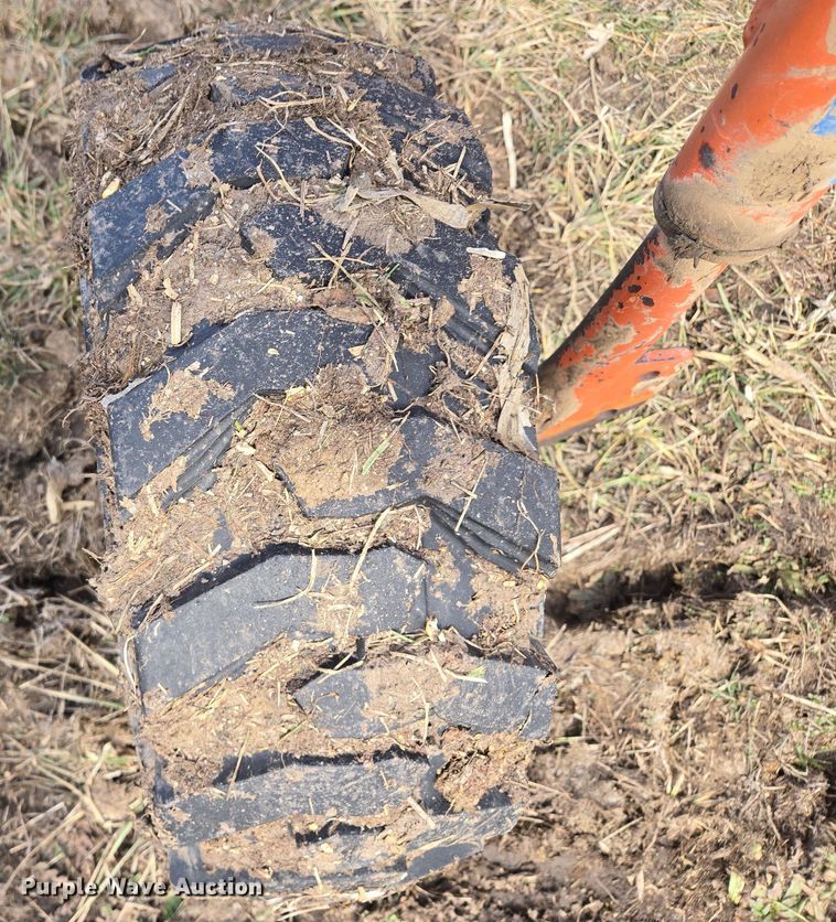 image for item EQ6711 1994 Kuhn  GA7301 rotary hay rake