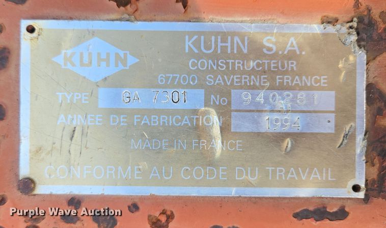 image for item EQ6711 1994 Kuhn  GA7301 rotary hay rake