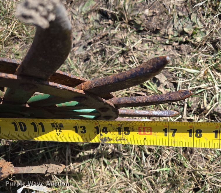 image for item EQ6713 John Deere 400 rotary hoe