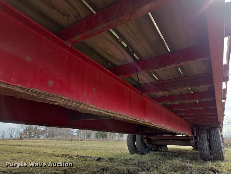 image for item EQ6714 2008 Hillsboro  700 equipment trailer