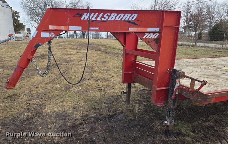 image for item EQ6714 2008 Hillsboro  700 equipment trailer